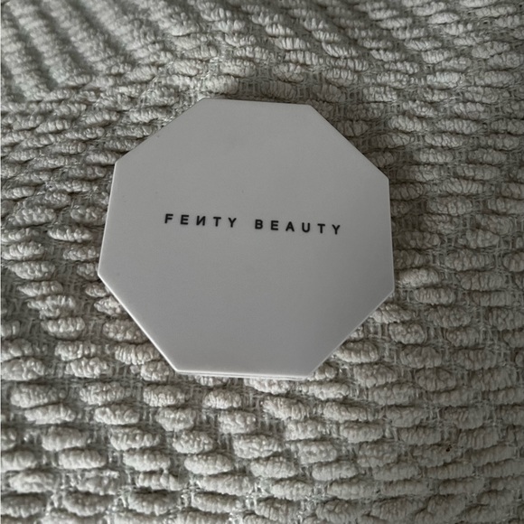 Fenty Beauty Blush/Highlight - Picture 2 of 3